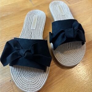 Bamboo Black Bow Sandals- Super Lightweight | Size 9 BUT FITS LIKE A 7.5